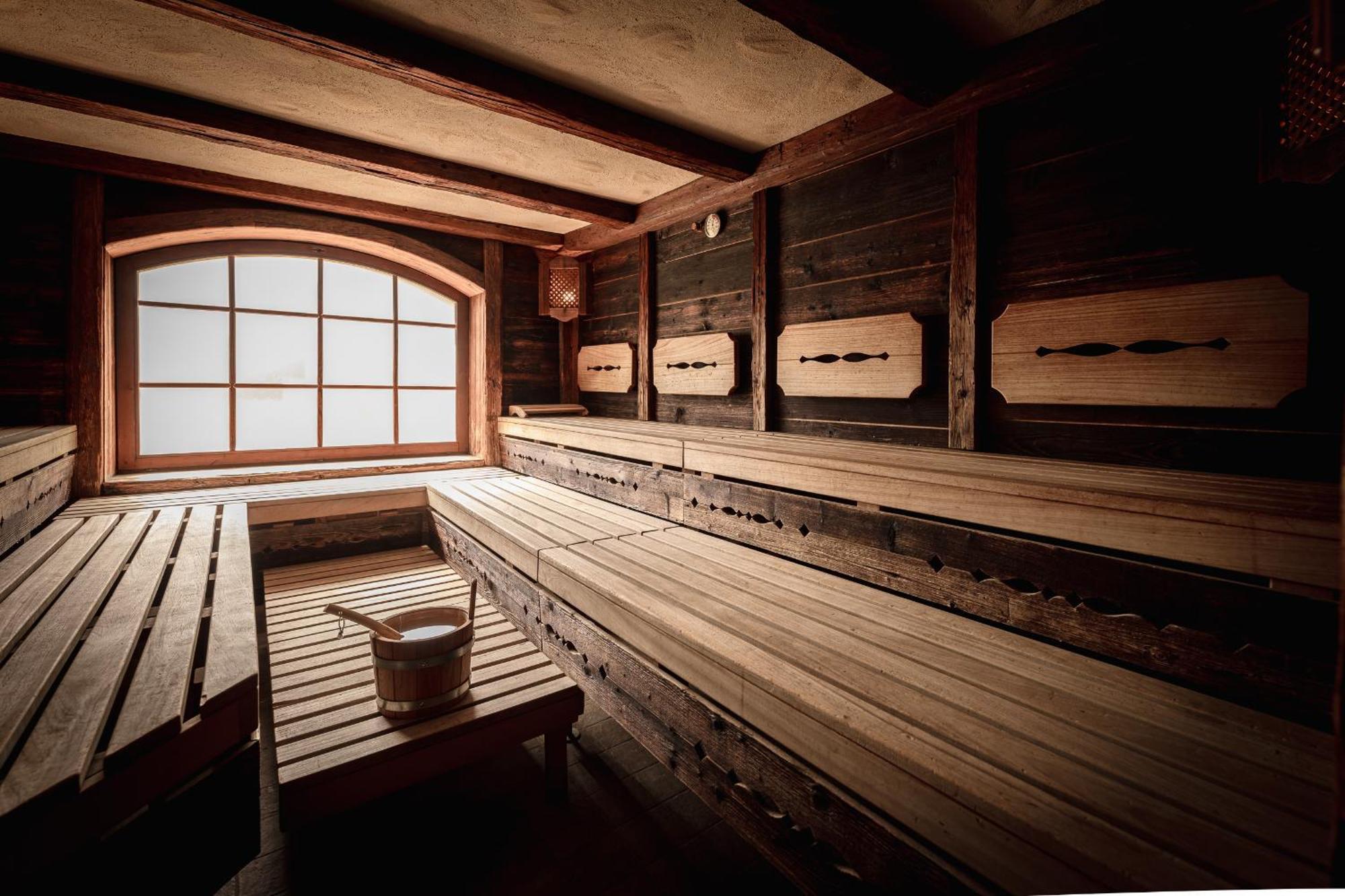 Hotel Berghof Нойштифт-им-Штубайталь Экстерьер фото